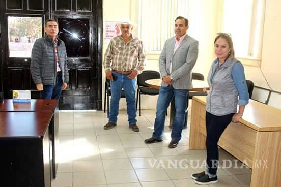 $!Alcaldes de Sabinas se integran al proceso de entrega-recepción