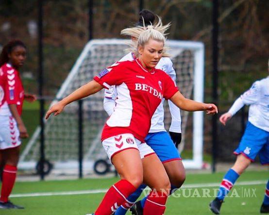 La futbolista que se quedó sin equipo y ahora brilla en Only Fans