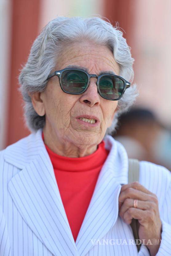 $!La señora Julieta afirmó que ahora tiene que tomar un taxi para ir al centro