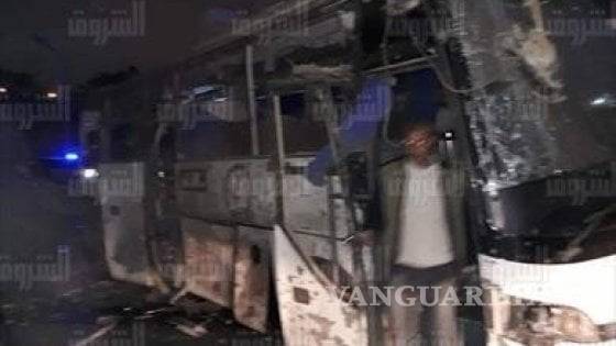$!Explota autobús turístico en Egipto; reportan varias víctimas