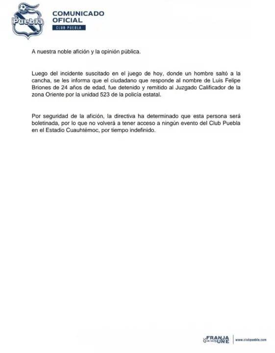 $!'Negro del Whatsapp' invade el Puebla vs Pachuca