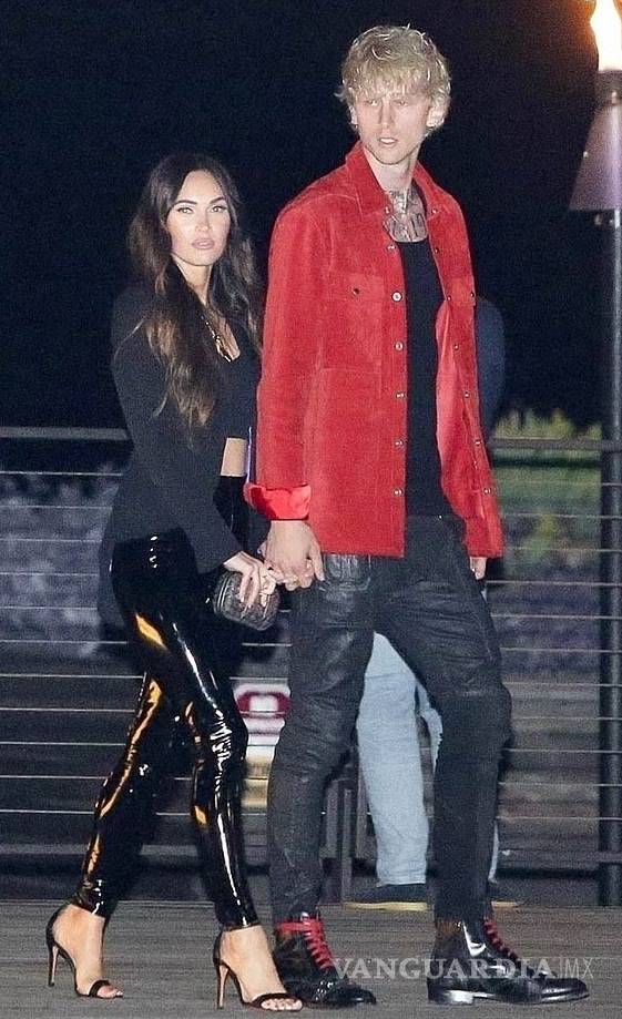 $!Megan Fox y Machine Gun Kelly ya presumen su amor
