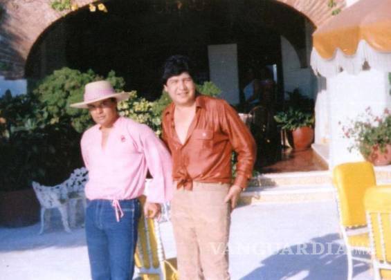 $!Todo comenzó en 2018 cuando Joaquín Muñoz, exagente de ‘JuanGa’ aseguró que el cantante no había muerto y que regresaría a finales de 2018 tras haber fingido su muerte.