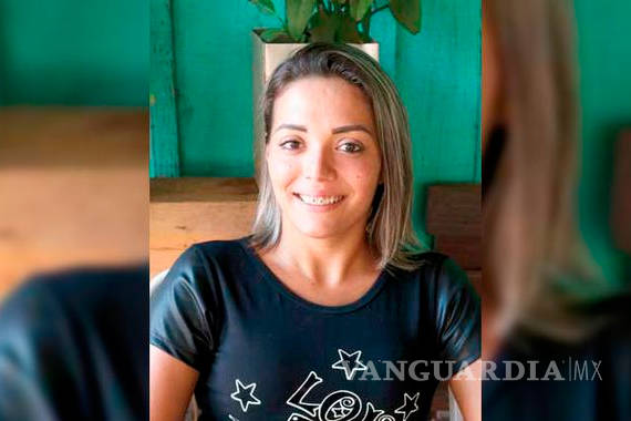 $!Su ex intentó matarla a balazos y lo besa durante el juicio; “lo amo y lo he perdonado”