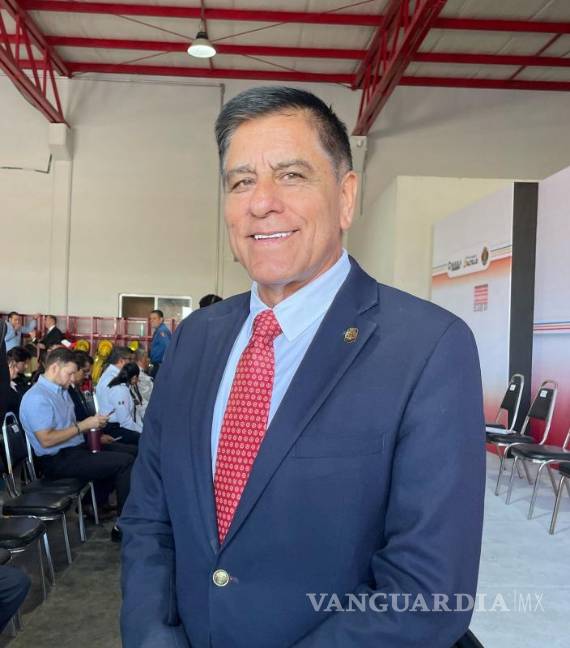 $!Martínez Ávalos señaló que, en zonas donde sí hay barreras o señalamientos, los conductores los “burlan” exponiéndose al peligro.