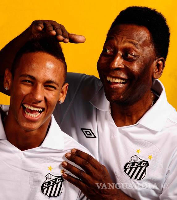 $!Neymar visita a Pelé en hospital de París