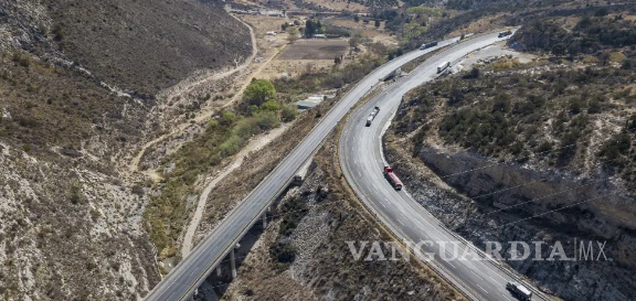$!Las autoridades buscan reforzar la señalización y los operativos preventivos en esta vía clave para el transporte nacional hacia la frontera.