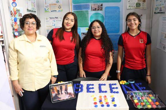 $!Autoridades educativas y representantes del COECyT asistieron a la jornada dedicada a promover la ciencia en la formación docente.