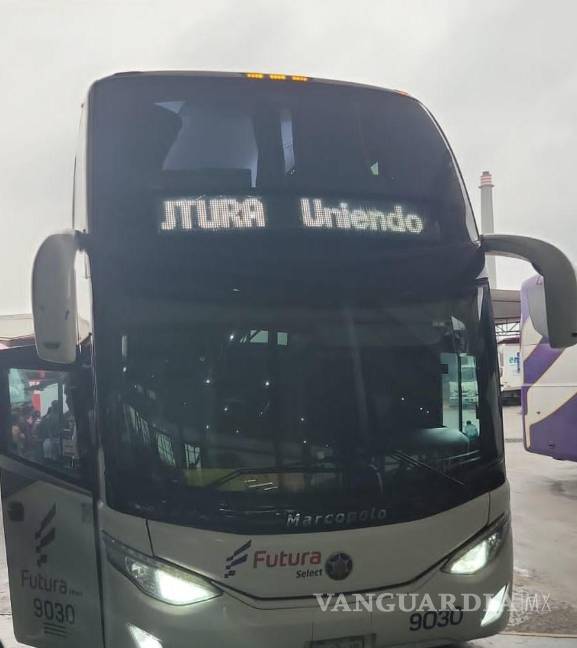 Policía de Monterrey detiene a hombre por abuso a una mujer a bordo de autobús