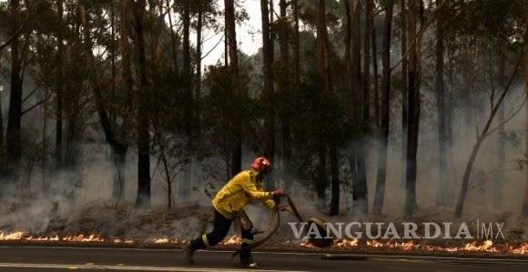 $!150 incendios en Australia; 64 de ellos siguen fuera de control
