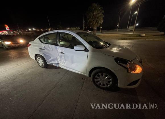 Conductor provoca accidente y se da a la fuga en Saltillo