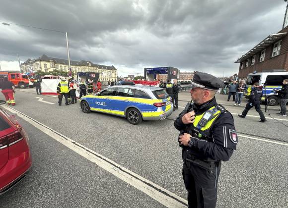 Mujer acuchilla a 12 personas en estación de tren de Hamburgo; seis presentaron heridas de gravedad