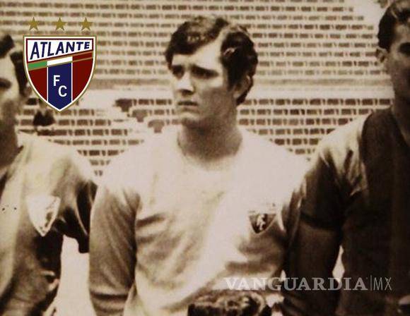 $!Atlante rinde un homenaje al ex portero azulgrana Raúl Orvañanos