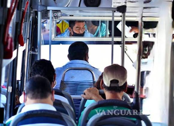 Presentan denuncias por mal servicio del transporte público en Torreón