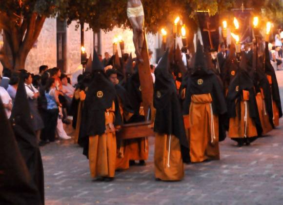 Días de guardar: Recorrido por Morelia y Pátzcuaro