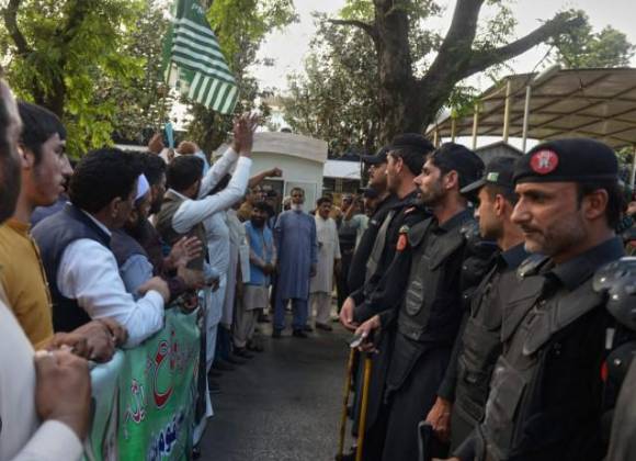 India y Pakistán siguen al borde de la guerra; una crisis nuclear en el sur de Asia