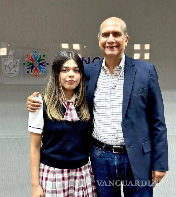 $!Yenifer Karime Covarrubias Navarro se reunió con Mario Dávila Delgado, alcalde de Monclova.