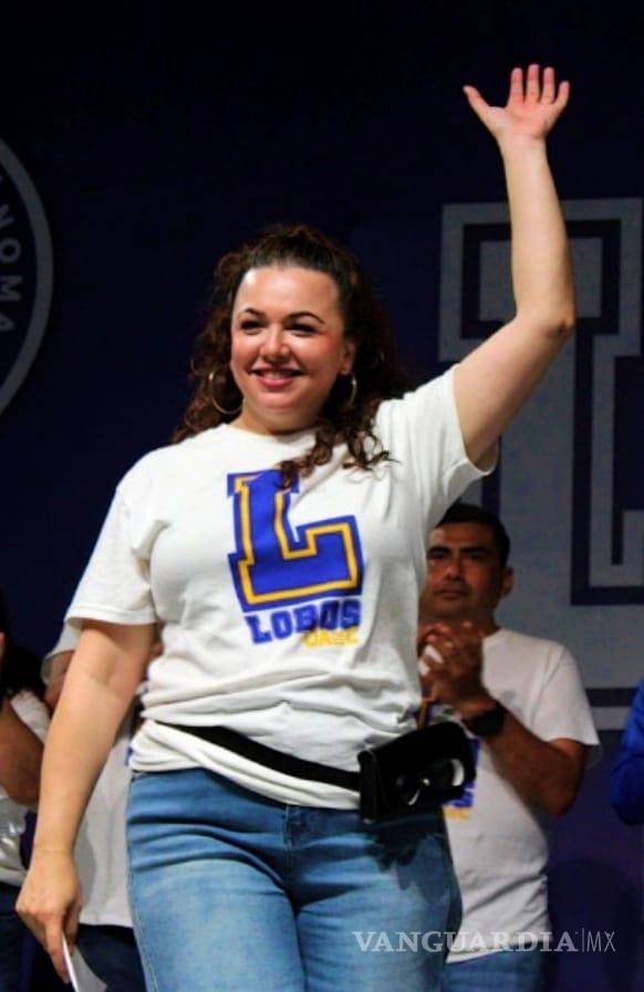 $!Machely Flores, directora de la Facultad de Ciencias Sociales.