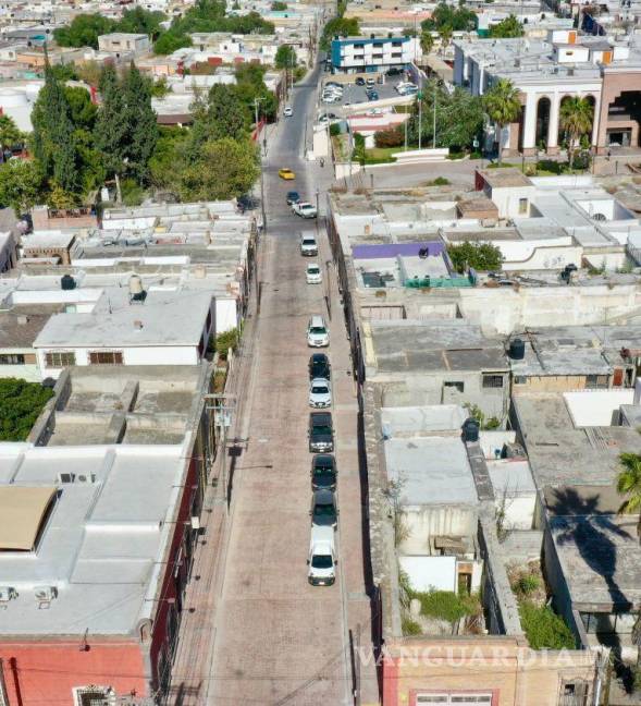 $!Desde hace varias semanas se reanudó la circulación en la cuadra que abarca de Aldama a Castelar y hasta la calle Benito Juárez.