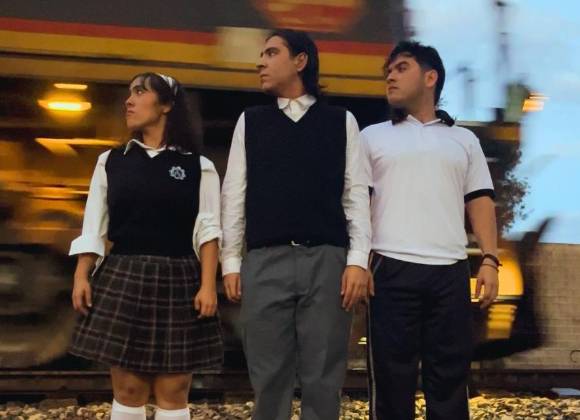 Vuelven a recorrer la “Curva peligrosa”: Llega obra de teatro al García Carrillo