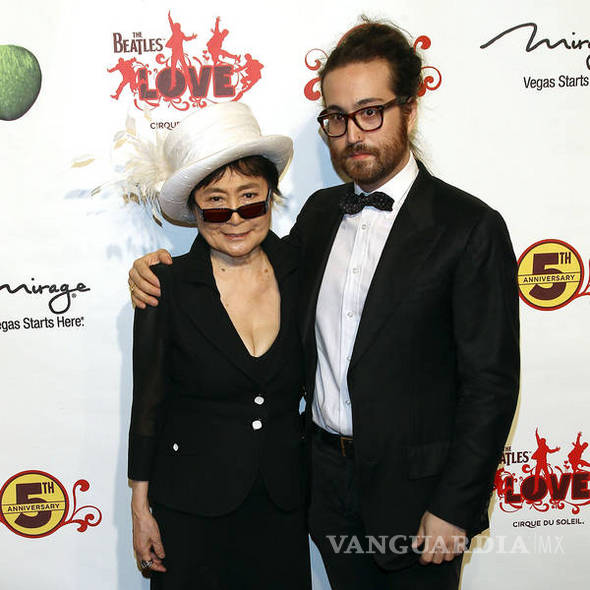 $!Yoko Ono: “El mundo no me aceptaba porque me casé con John”