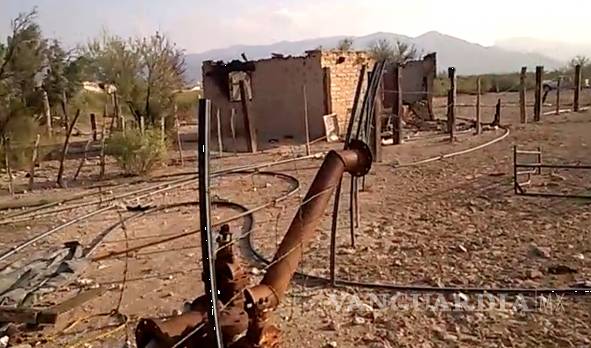 $!Pistoleros asolan pequeño pueblo y siembran el terror