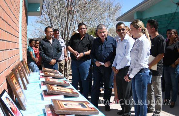 $!Inaugura Miguel Riquelme, gobernador de Coahuila, obras de infraestructura educativa y vial en Viesca