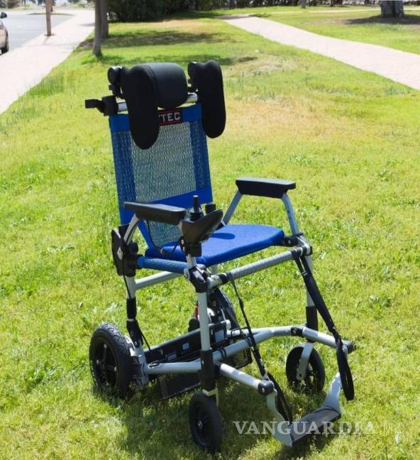 Dan alas a personas con discapacidad en Saltillo para que practiquen senderismo