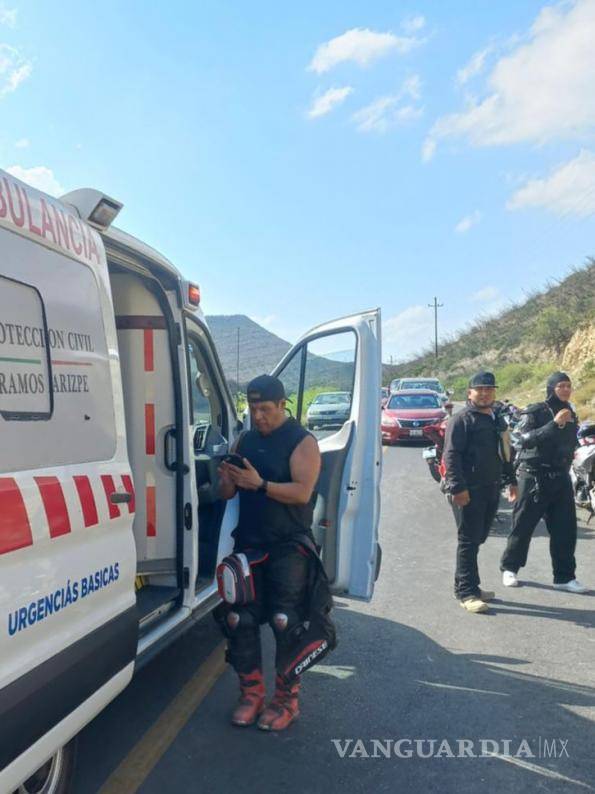 $!El hombre fue trasladado a recibir atención médica urgente.