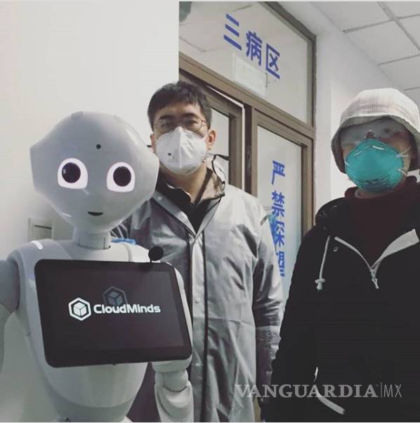 ¿Conoces el hospital chino operado por robots?
