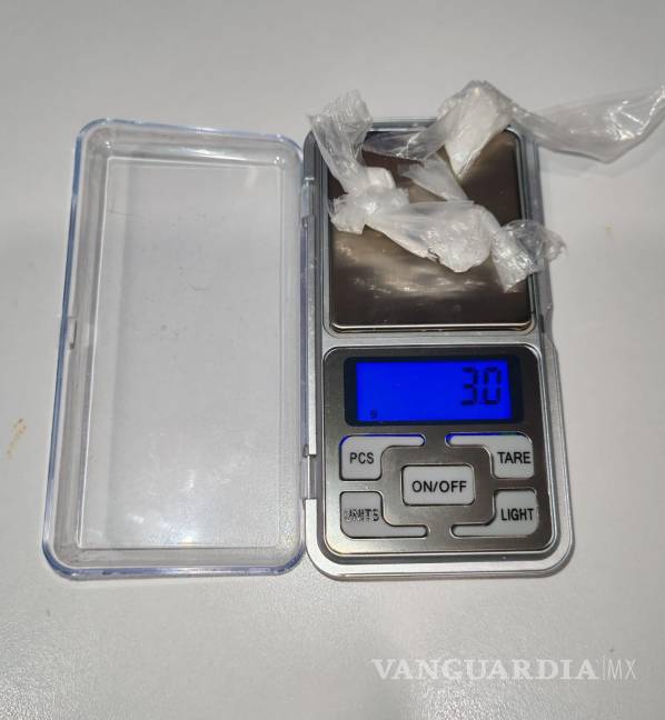 Tres adolescentes, de 14, 15 y 16 años, son detenidos acusados de venta de drogas en Nuevo León