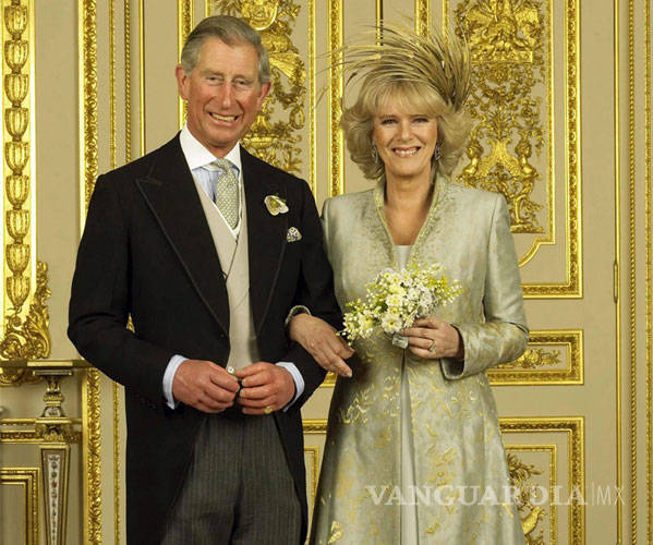 $!La Princesa Diana estaría feliz: a punto de divorciarse el príncipe Carlos y Camilla