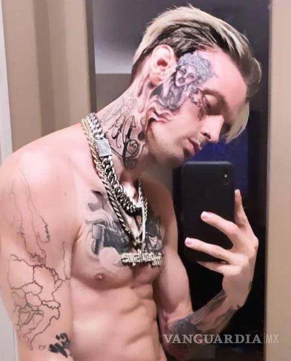 $!A lo largo de su vida, Aaron Carter experimentó numerosos cambios en su apariencia. (FOTO: INTERNET)
