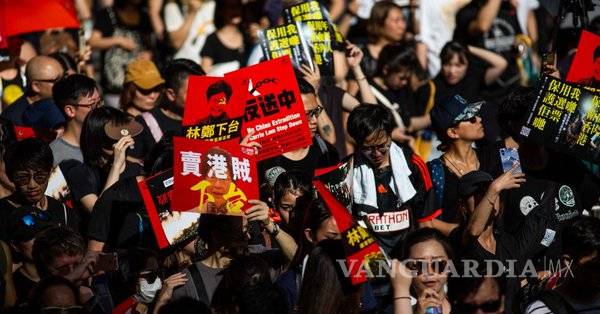 $!Miles marchan otra vez en Hong Kong
