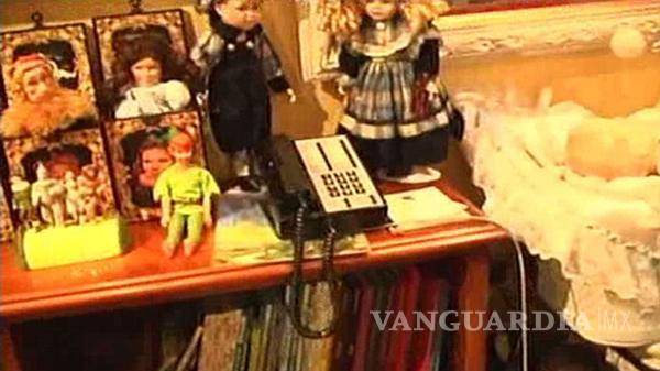 $!Lo que ocultaba Michael Jackson tras un armario: juguetes para niños y una foto de 'mi pobre angelito'