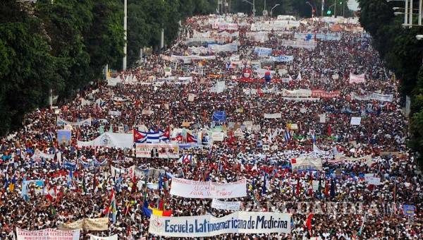$!Miles marchan en todo el mundo por el Día Internacional del Trabajo