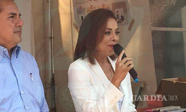 $!Josefina Vázquez Mota emite su voto en Huixquilucan, Edomex