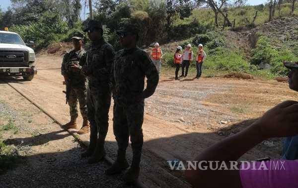 $!Soldados desalojaron a ejidatarios que se oponen a obras del corredor interoceánico en Oaxaca
