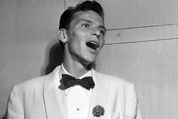 $!101 aniversario de “La Voz”: Frank Sinatra