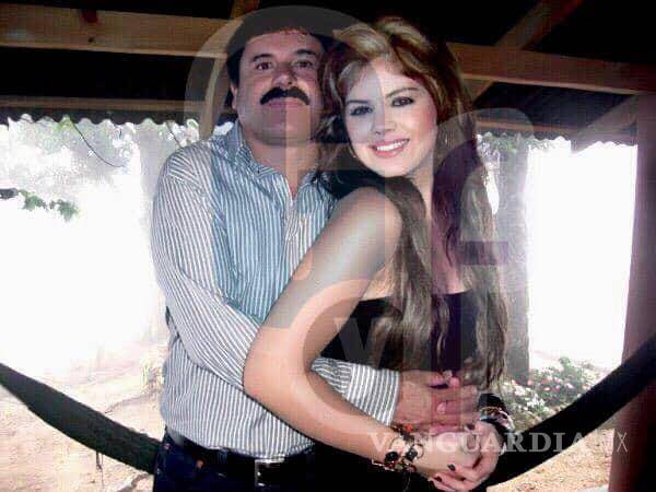 $!Las fotos de la joven con el capo surgieron en 2015 demostrando la relación entre Guzmán y ‘La Gringuita’