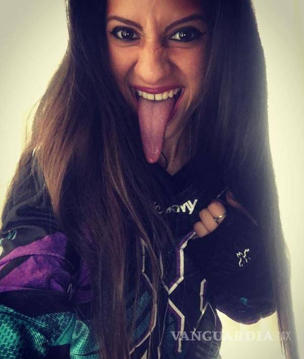 $!Esta mujer busca el récord Guinness... de la lengua más larga del mundo