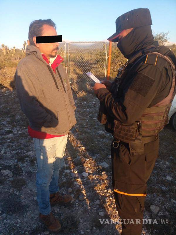 $!Los elementos de Fuerza Civil realizaban labores de prevención y vigilancia cuando detectaron al grupo de migrantes.