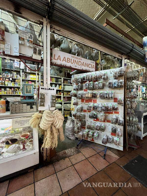 $!Sahumerios, lentejas y velas forman parte de los rituales más solicitados para atraer prosperidad y armonía.