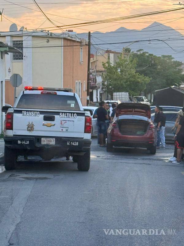 $!El conductor señalado como responsable reconoció su error y solicitó la intervención de su aseguradora para cubrir los daños.