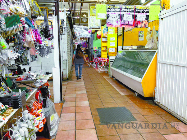 $!Recupera su color y aromas, el Mercado Juárez de Saltillo