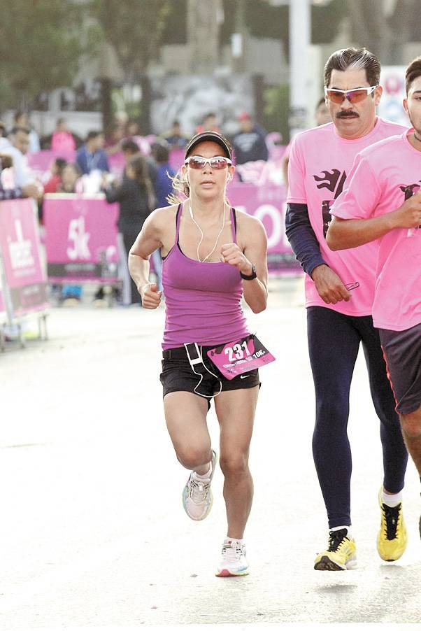 $!Se activa Coahuila contra el Cáncer de mama