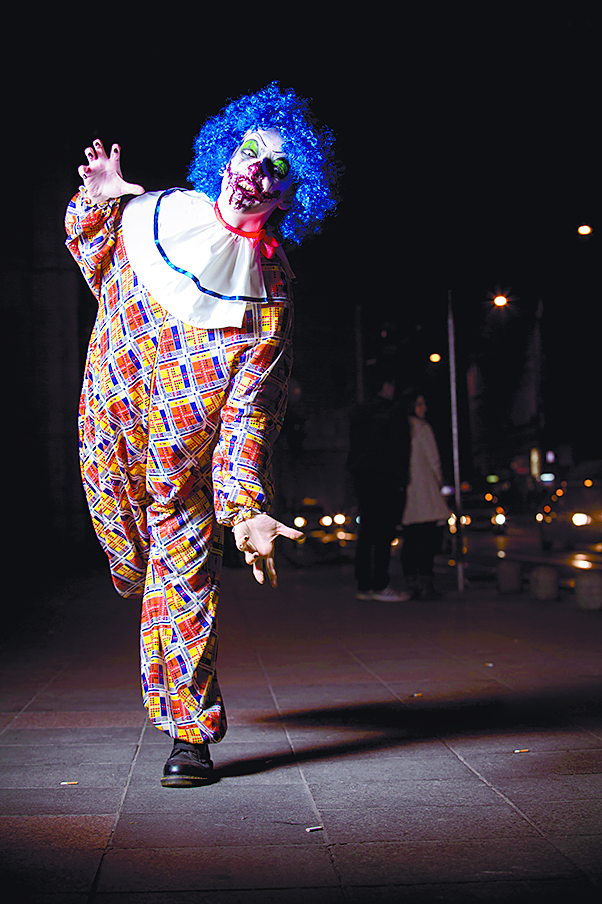 $!Payasos siniestros; el oficio de hacer reír en medio de la histeria colectiva