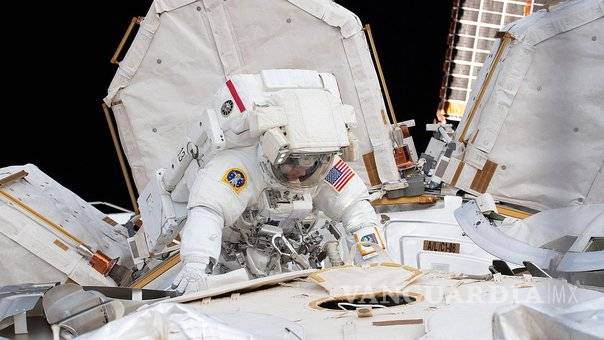 $!LA NASA responde a críticas por cancelar caminata espacial 100% femenina