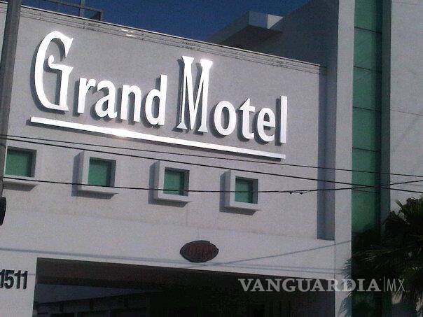 $!Joven pareja muere en habitación de un motel de Monterrey