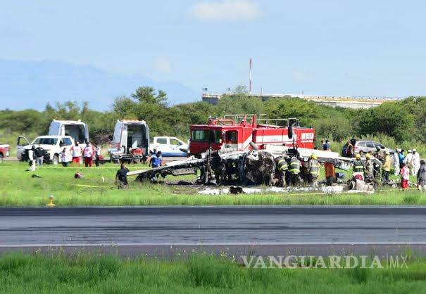 $!Se desploma avioneta en Durango y muere piloto; sobrevive una mujer